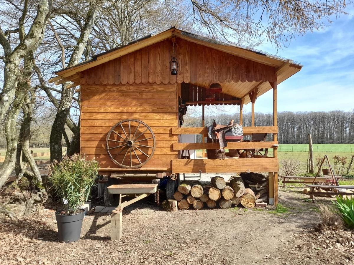 La Cabane Du Cowboy Villa Saint-Privé Buitenkant foto